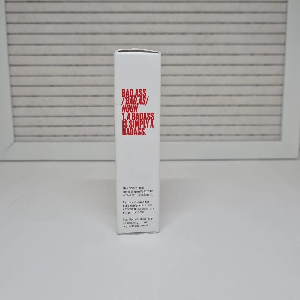 UOMA Beauty: Badass Icon Matte Lipstick BNIB | HOST PICK!!! - Picture 7 of 11